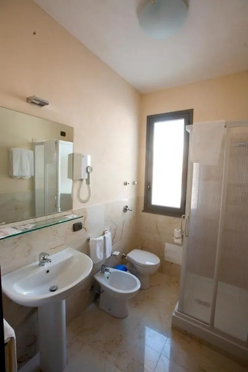 Centrum Hotel Residence Valderice Apartment