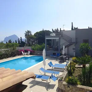Giulia Tonnara Di Bonagia Valderice