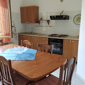 A Due Passi Dal Molino Valderice