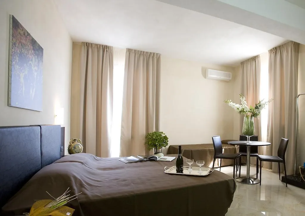 Centrum Hotel Residence Valderice 0*,