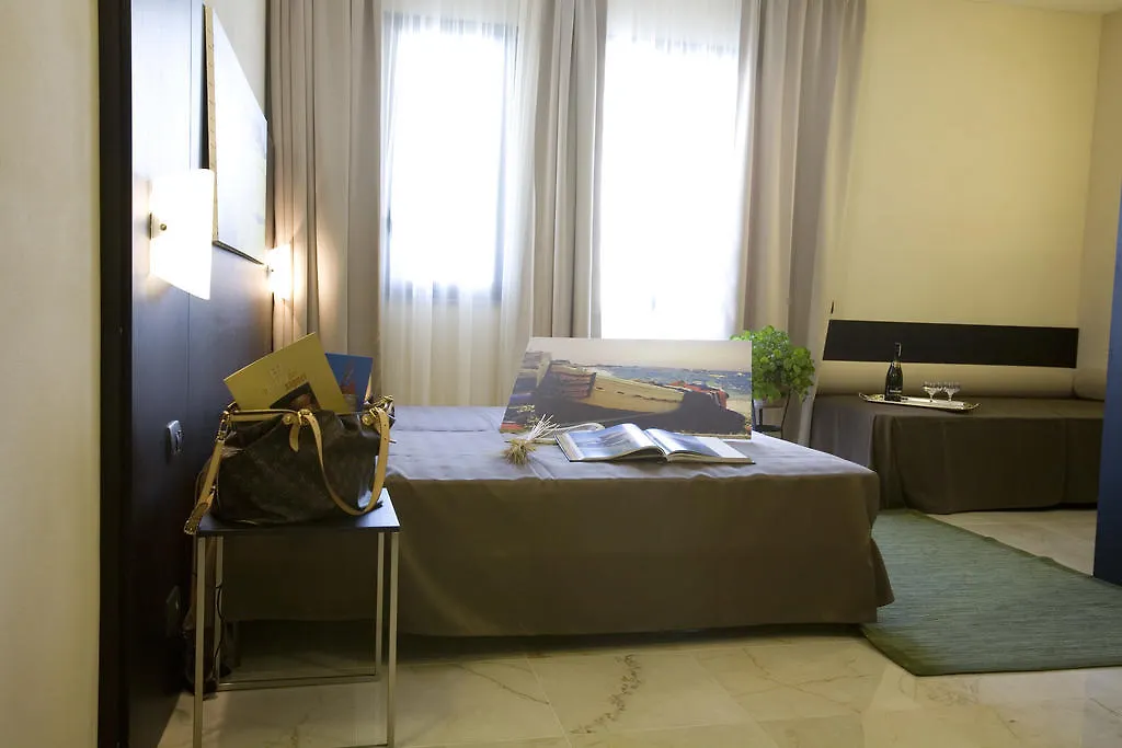 Centrum Hotel Residence Valderice Italy