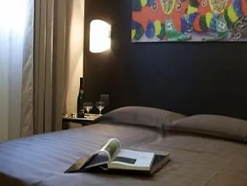 Centrum Hotel Residence Valderice Italy